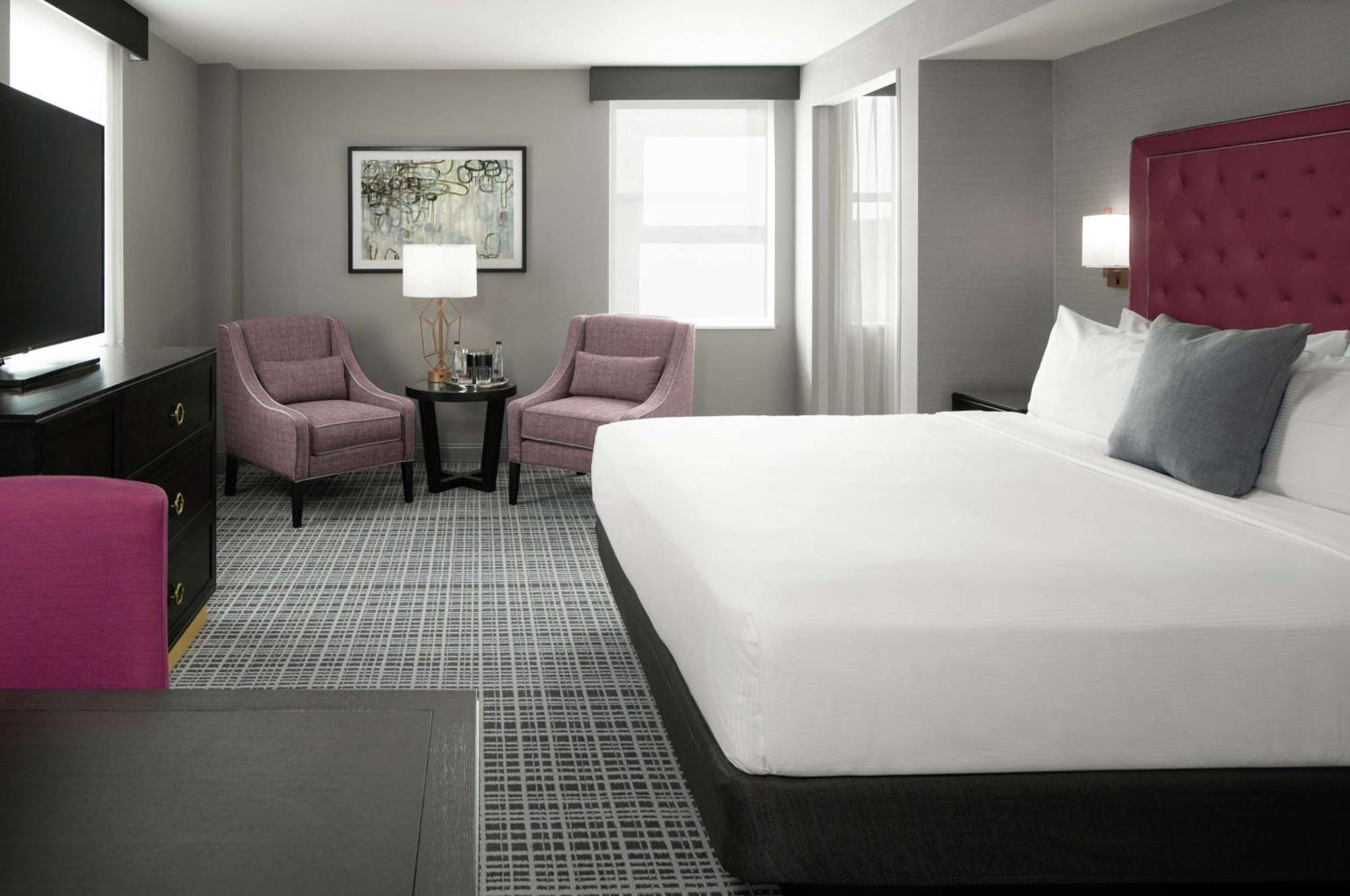 The Axis Moline Hotel, Tapestry Collection By Hilton Exteriör bild